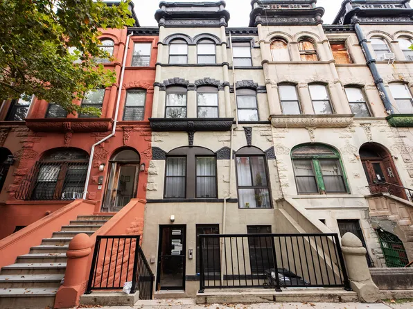 229 West 136th Street image 2 of 21