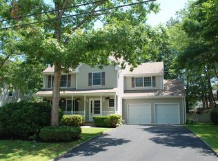 169 Stowaway Rd, Manahawkin, NJ 08050