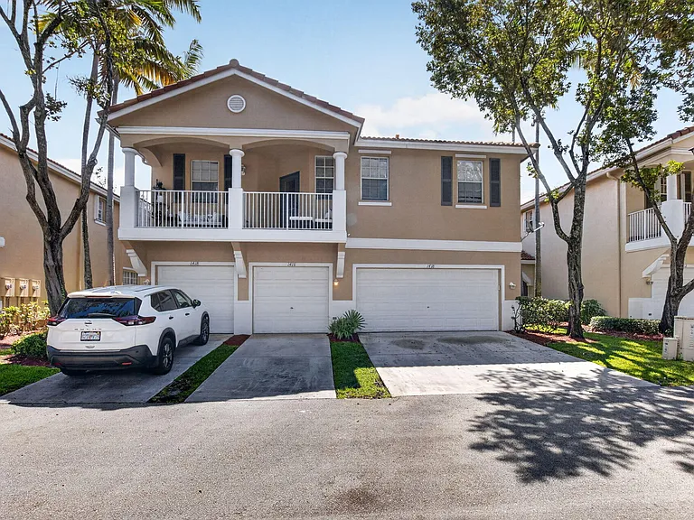 1418 W Wickham Cir #B — Photo 27