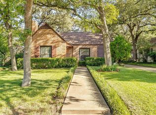 2113 Yucca Ave, Fort Worth, TX 76111