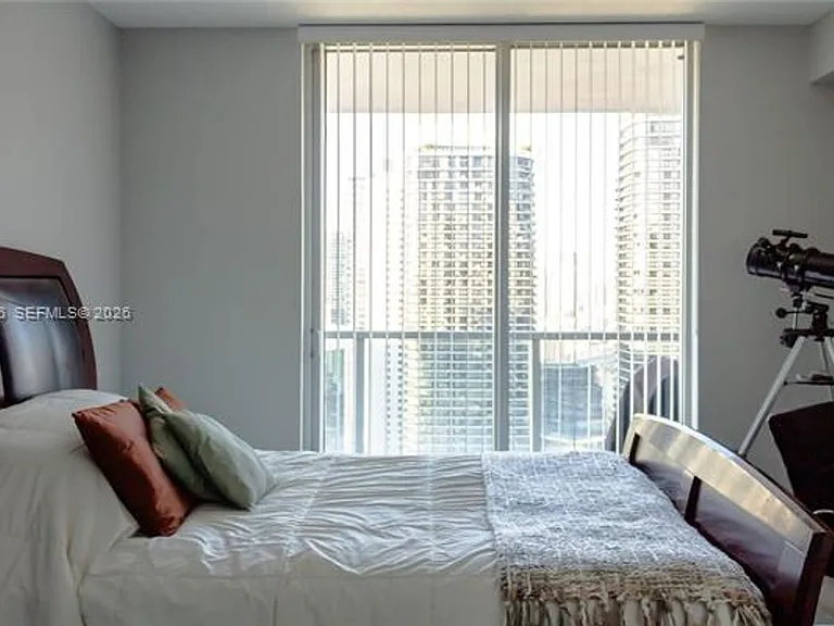 1111 SW 1st Ave #Penthouse 3822 — Photo 13