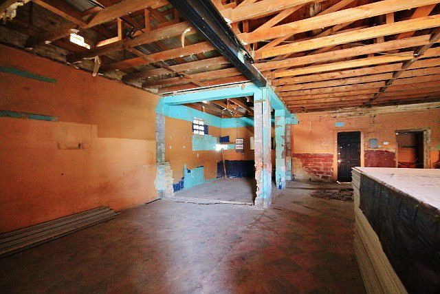 2nd image of 515 N Conway Ave