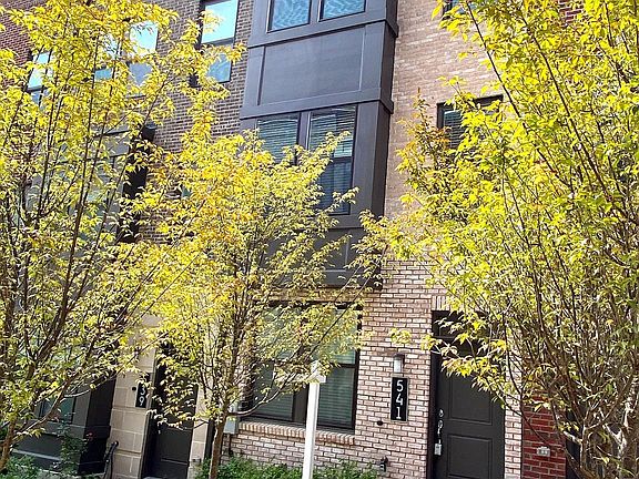 3rd image of 541 Shorthorn Way