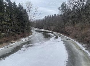 2727 Maplewood Rd, Two Rivers, WI 54241