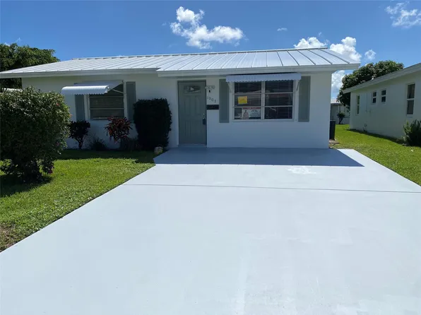 1002 Leisure Lane, Boynton Beach, FL 33426