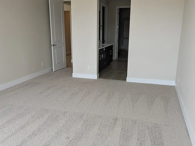 1618 Daisy Ln — Photo 11