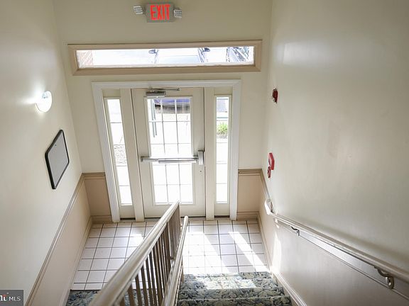 2nd image of 8941A Town Center Cir #2-303