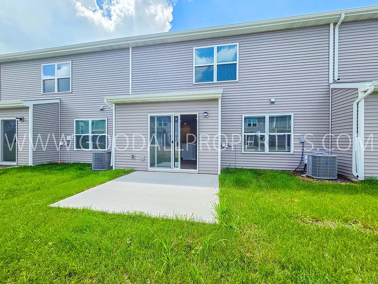 1047 Daisy Ln — Photo 14