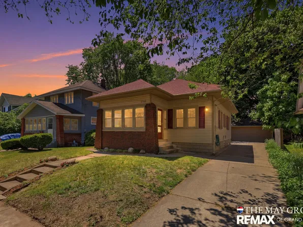 1741 Godwin Ave SE, Grand Rapids, MI 49507