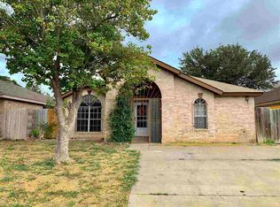 916 Doner Rd, Laredo, TX 78045