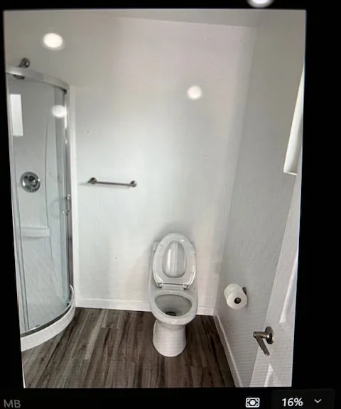 1402 S Hesperian St #2 — Photo 1