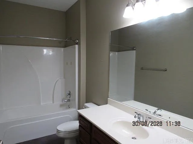 1410 Robins St #5 — Photo 8
