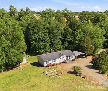 333 Howard Norton Dr, Hiddenite, NC, 28636