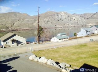 522 Riverview Dr, Orondo, WA 98843