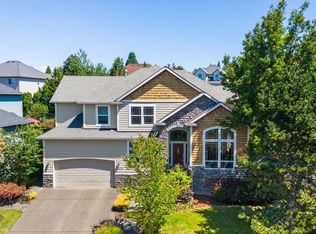 3016 NW Gravenstein St, Camas, WA 98607