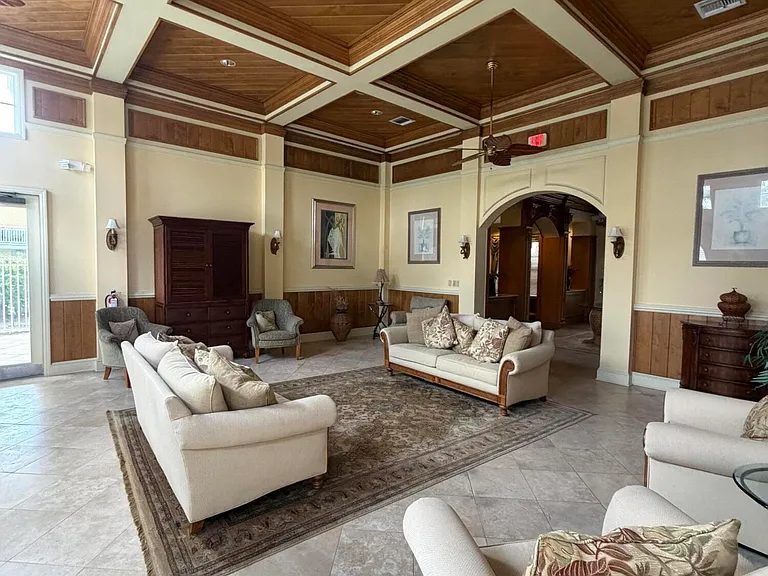 275 Murcia Dr #208 — Photo 99