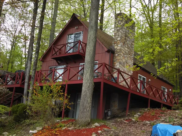 15734 Treasure Lake Rd, Du Bois, PA 15801