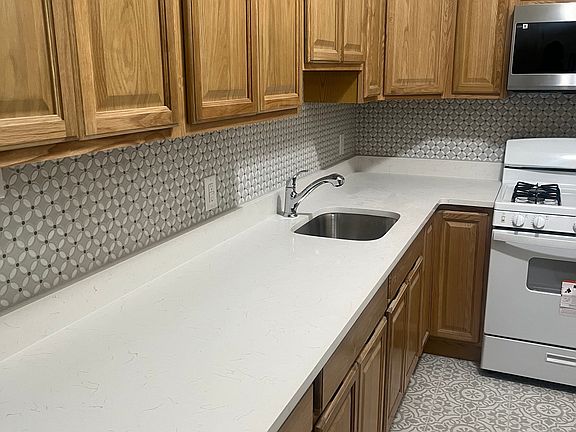 2nd image of 40 Wallis Ave