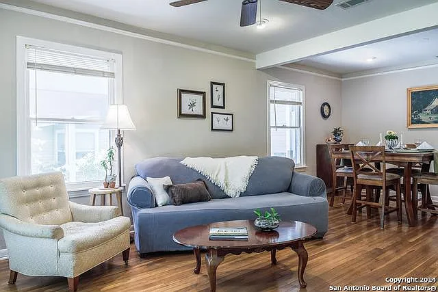 209 Lyman Dr — Photo 6