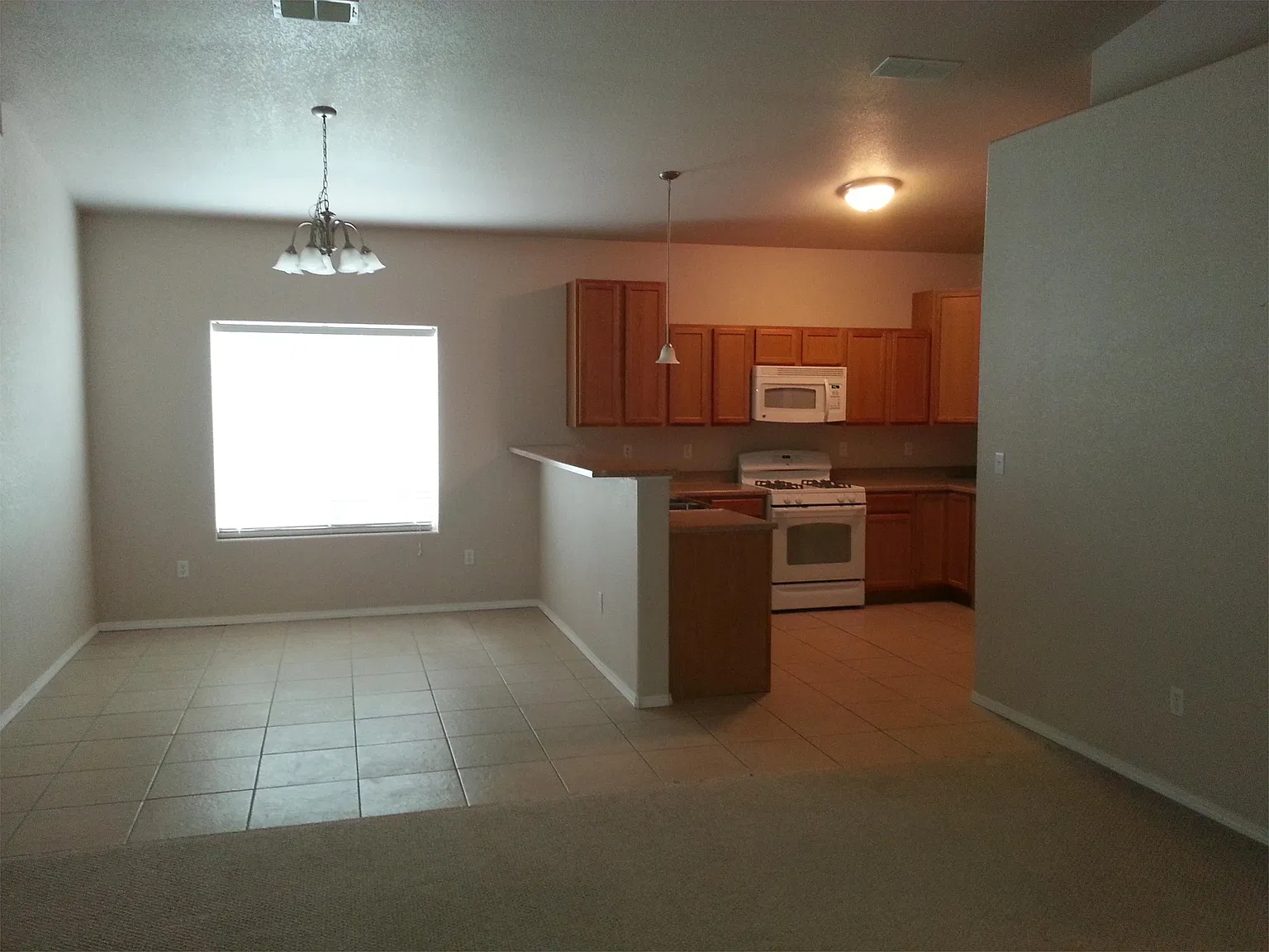 1601 Bradley Ct - 1 — Photo 3