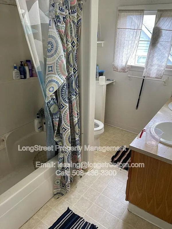 2 bed, 1.0 bath, 560 sqft, $1,595 — Photo 3