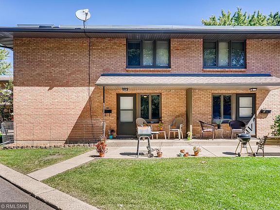 2nd image of 740 Southview Dr APT 6