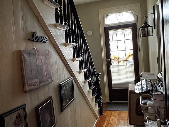 4th image of 46 S Crawford St
