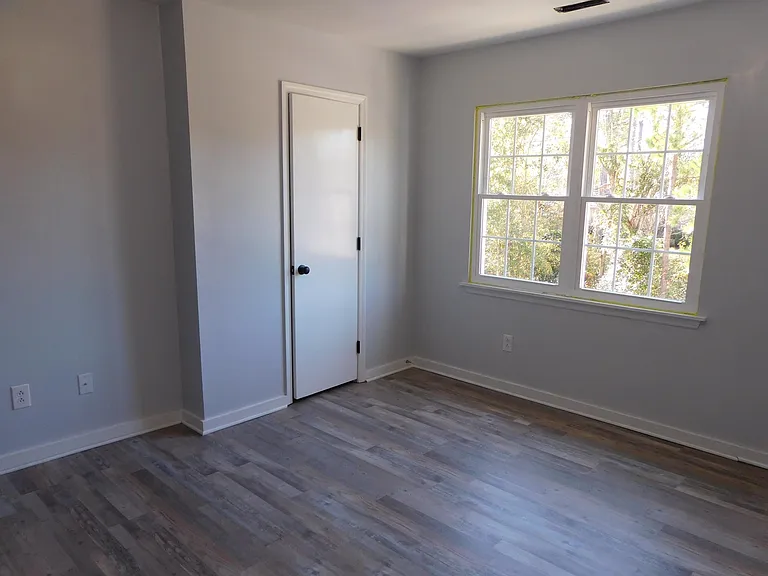 12 Donnell Ave — Photo 16