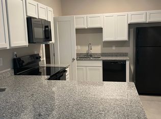 5256 N Woodlawn Blvd, Wichita, KS 67226