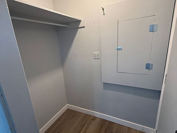 3rd image of 217 S Dorman St #168ECB927