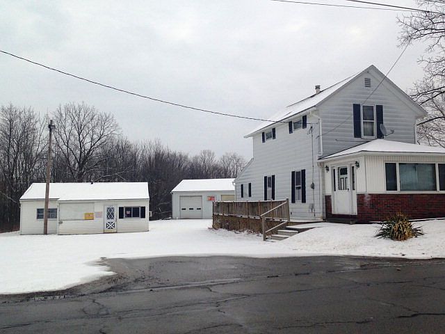 1st image of 1527 Cottage St