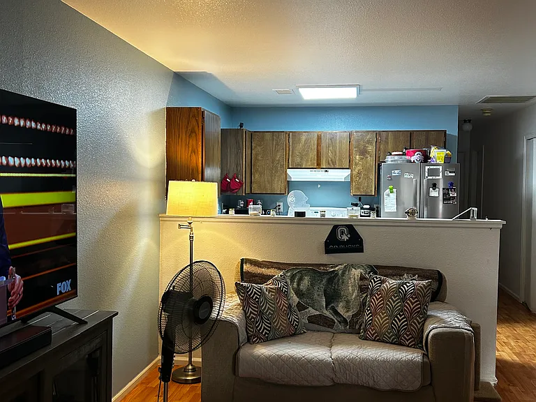3737 Roosevelt Ave #A — Photo 10