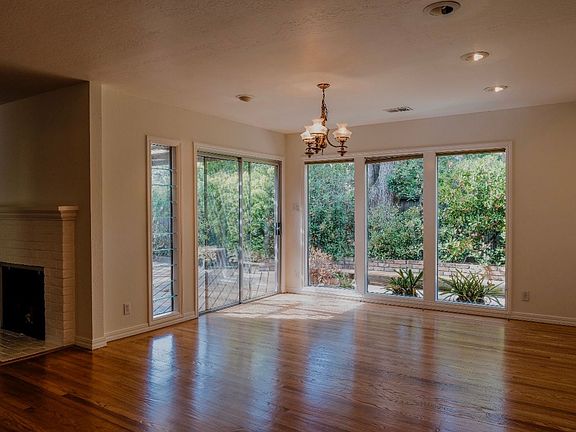 2nd image of 614 Wellsbury Way