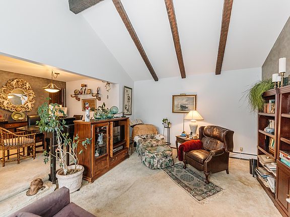 5th image of 5200 S Tuckaway Blvd Unit 322