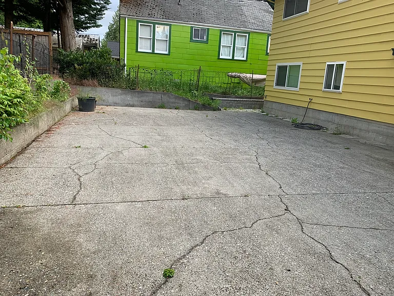 12517 19th Ave NE — Photo 8