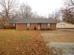 223 Bishop Rd, Finger, TN 38334