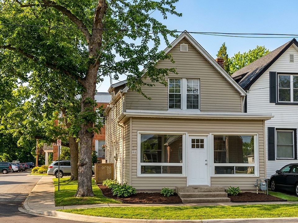 1st image of 113 Russell Ave #3