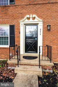 8434 Grenoble Ct, Springfield, VA, 22152