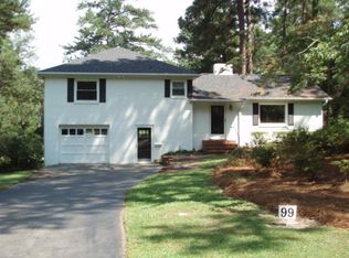 99 Central Dr, Southern Pines, NC 28387