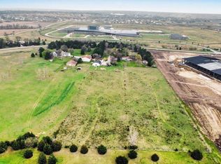 21313 W Q Rd, Elkhorn, NE 68022