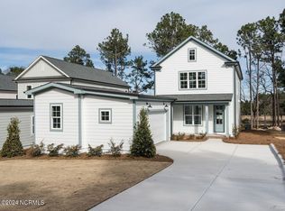 327 Braden Rd, Southern Pines, NC 28387
