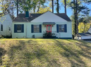 2489 Batavia St, East Pt, GA 30344