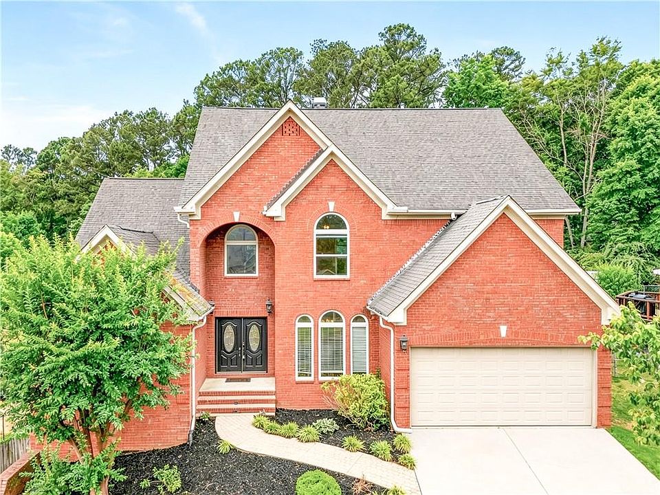 1st image of 111 Fawn Ct