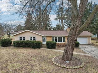 6509 Linden Cir, Windsor, WI 53598