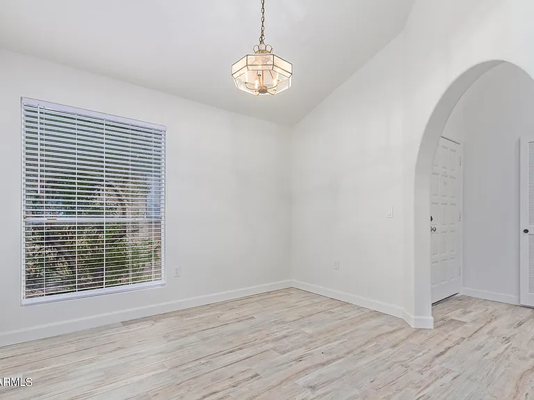 509 E Rimrock Dr — Photo 6