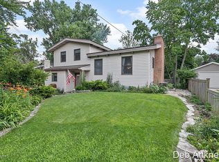 1138 Pinecrest Ave SE, East Grand Rapids, MI