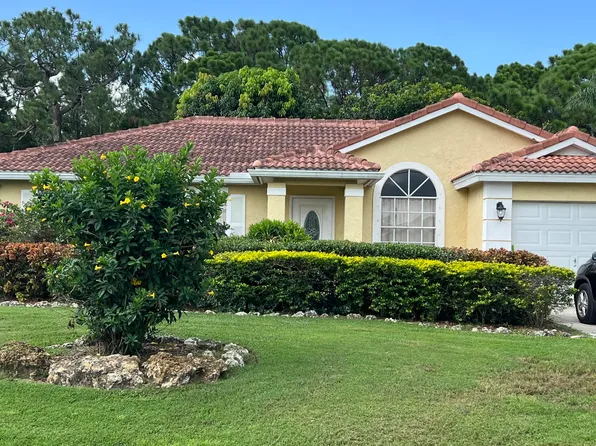 5462 NW Clark Avenue, Port St Lucie, FL 34983