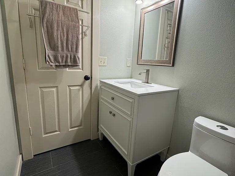 855 Hollow Way — Photo 20