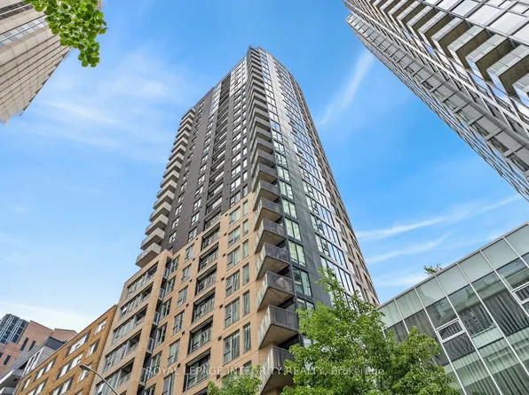 40 Nepean St, Ottawa, ON