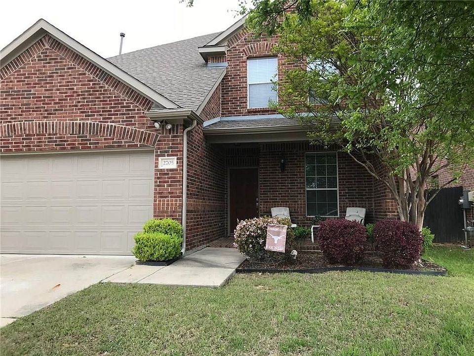 1st image of 2705 Tangerine Ln